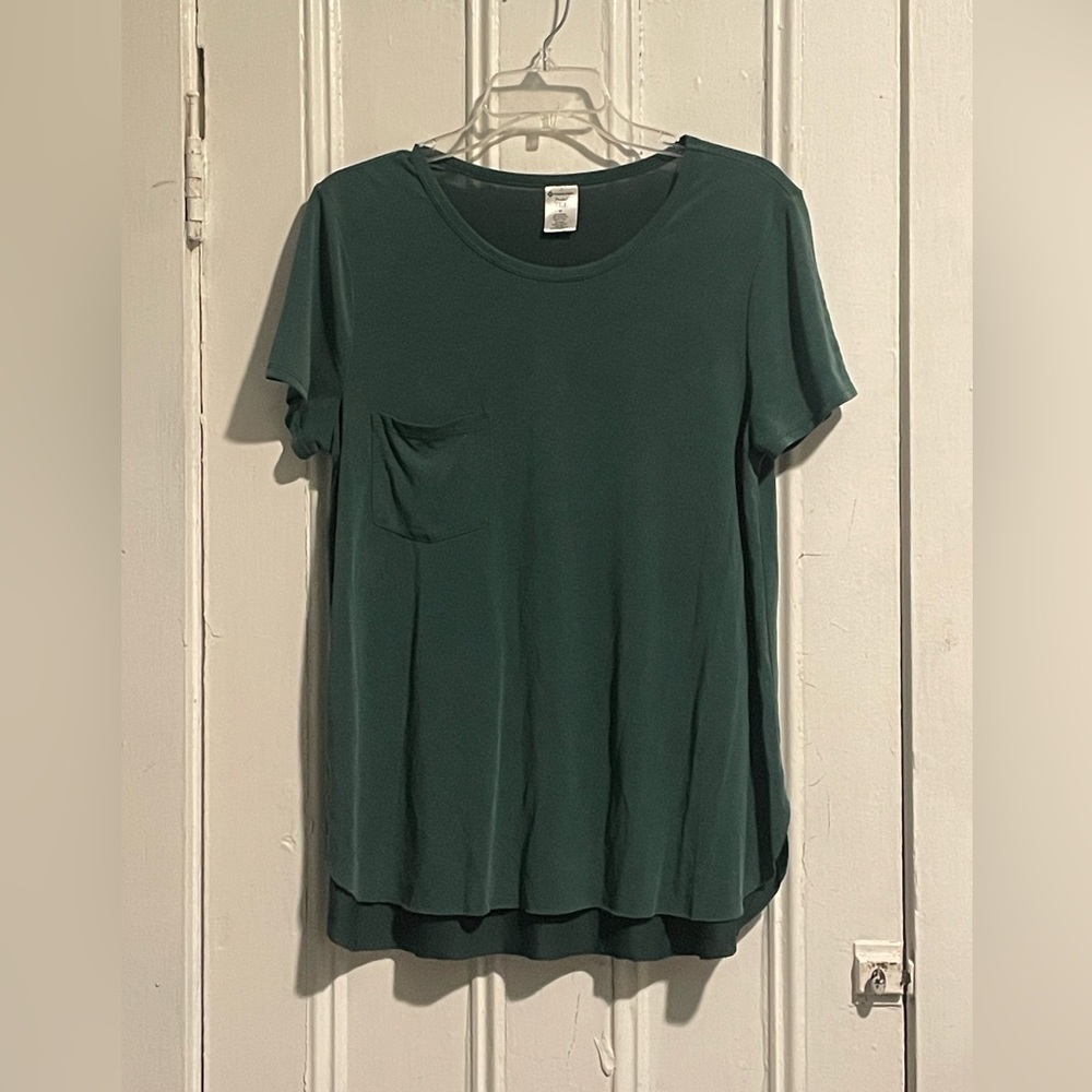 Tee shirt